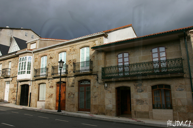 domy v Sierra de Outes
