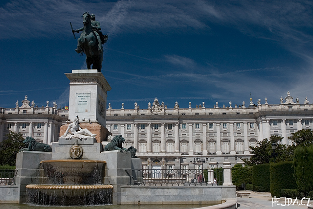 Plaza de Oriente