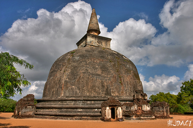 Lankatilaka dagoba - Polonnaruwa