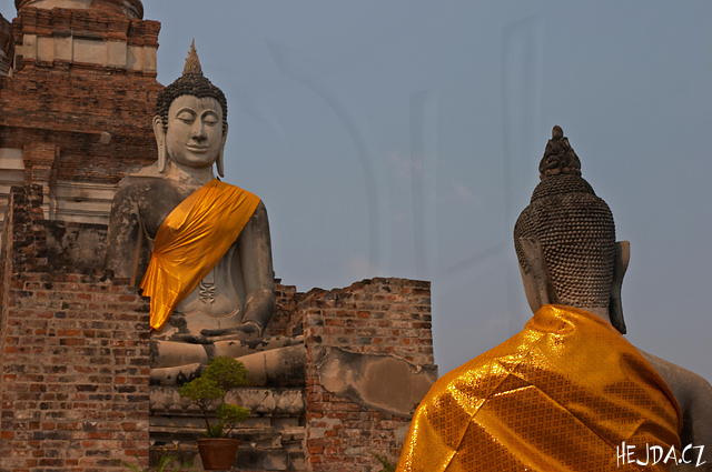 Wat Yai Chai Mongkhon